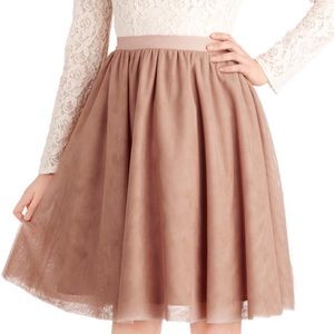 ModCloth tulle skirt sz Large